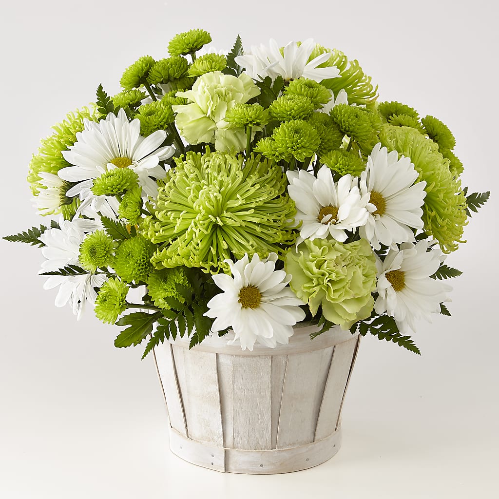 Lucky Charm Basket (Standard) – The Surprise Bouquet, Lawrenceburg TN