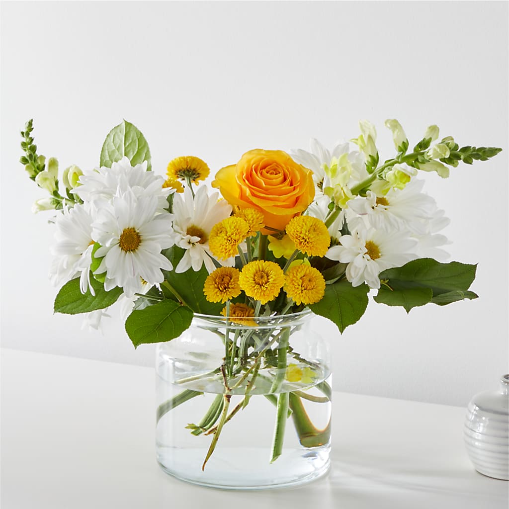 Sun Salutation Bouquet – The Surprise Bouquet, Lawrenceburg TN