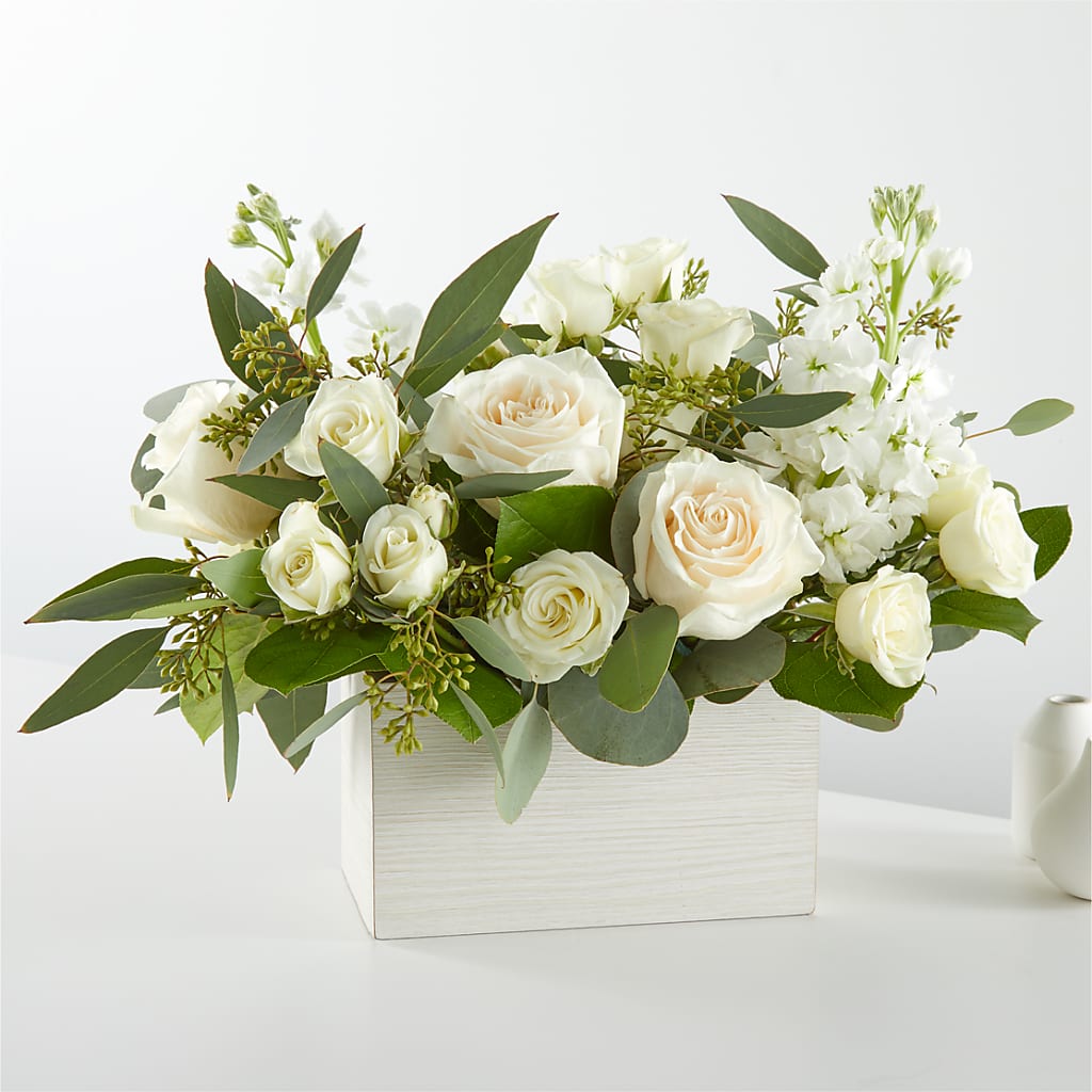Fresh Linen Box Bouquet – The Surprise Bouquet, Lawrenceburg TN