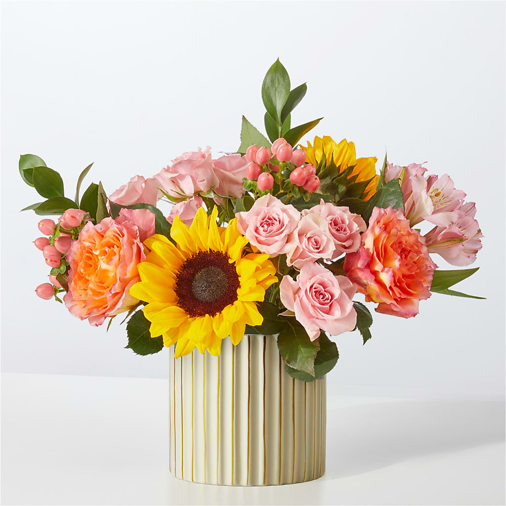 Sun's Out Bouquet – The Surprise Bouquet, Lawrenceburg TN