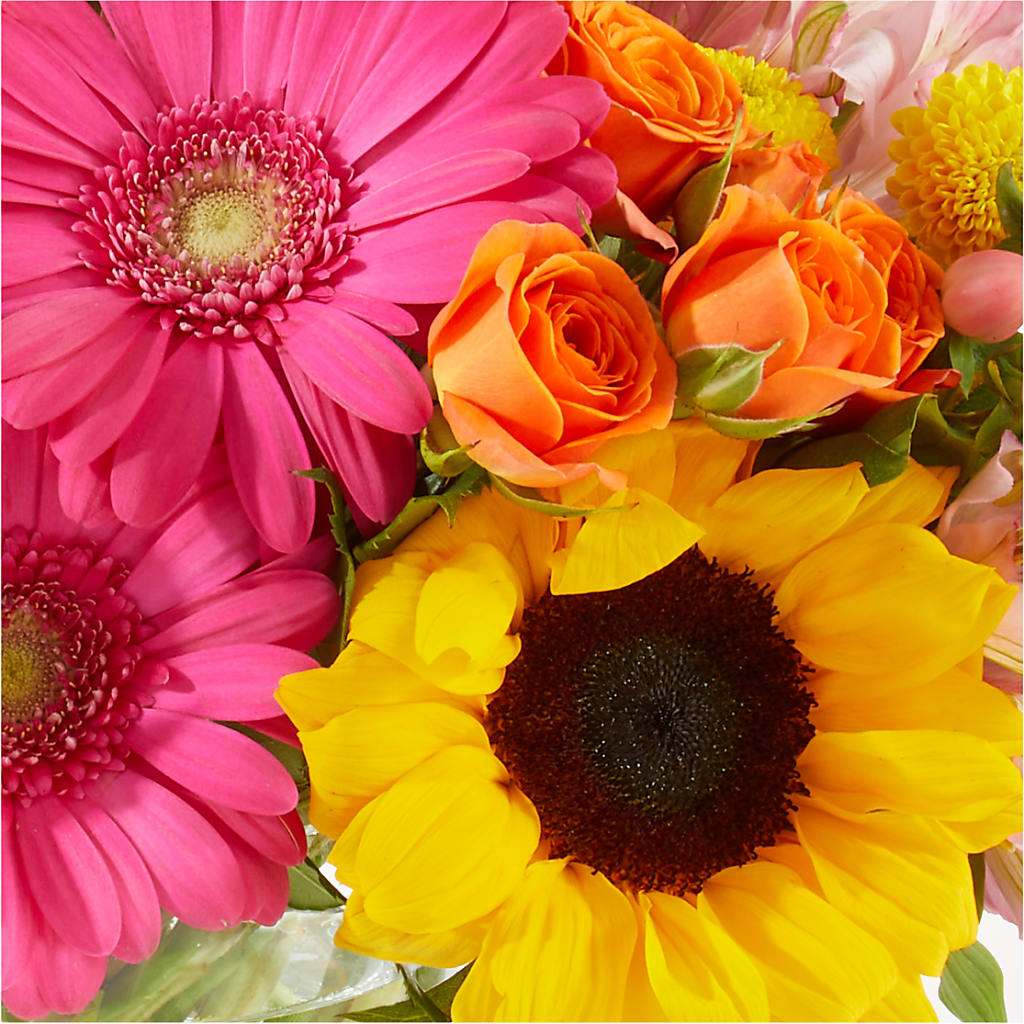Florist Original Mixed Bouquet – The Surprise Bouquet, Lawrenceburg TN