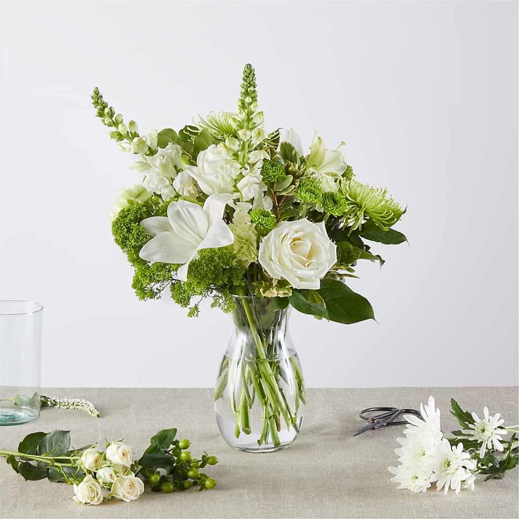 Irish Garden - A Florist Original – The Surprise Bouquet, Lawrenceburg TN