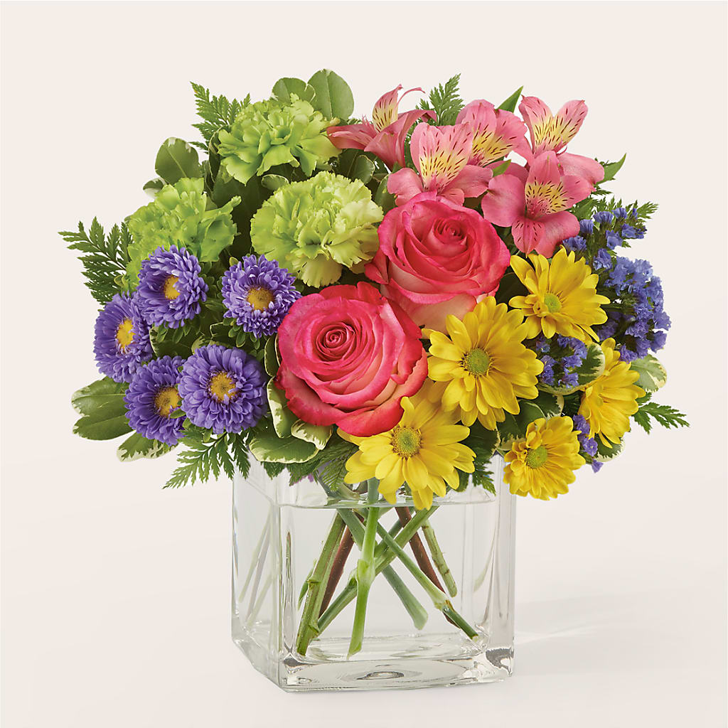 Candy Jar Bouquet – The Surprise Bouquet, Lawrenceburg TN