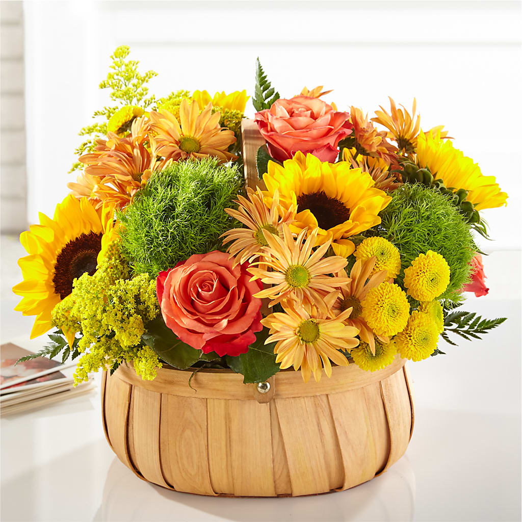 Harvest Sunflower Basket – The Surprise Bouquet, Lawrenceburg TN