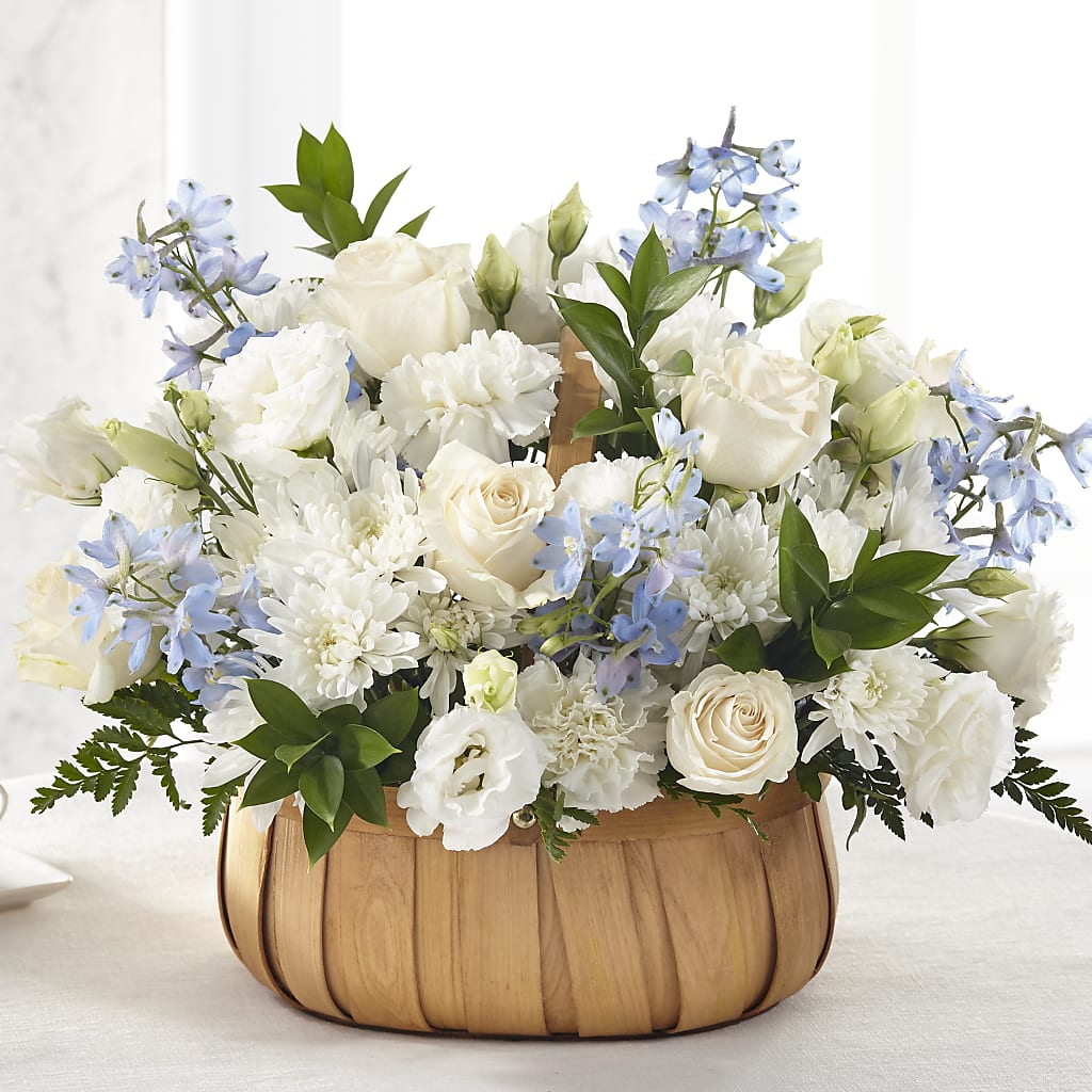 Sincerely Heartfelt Basket – The Surprise Bouquet, Lawrenceburg TN