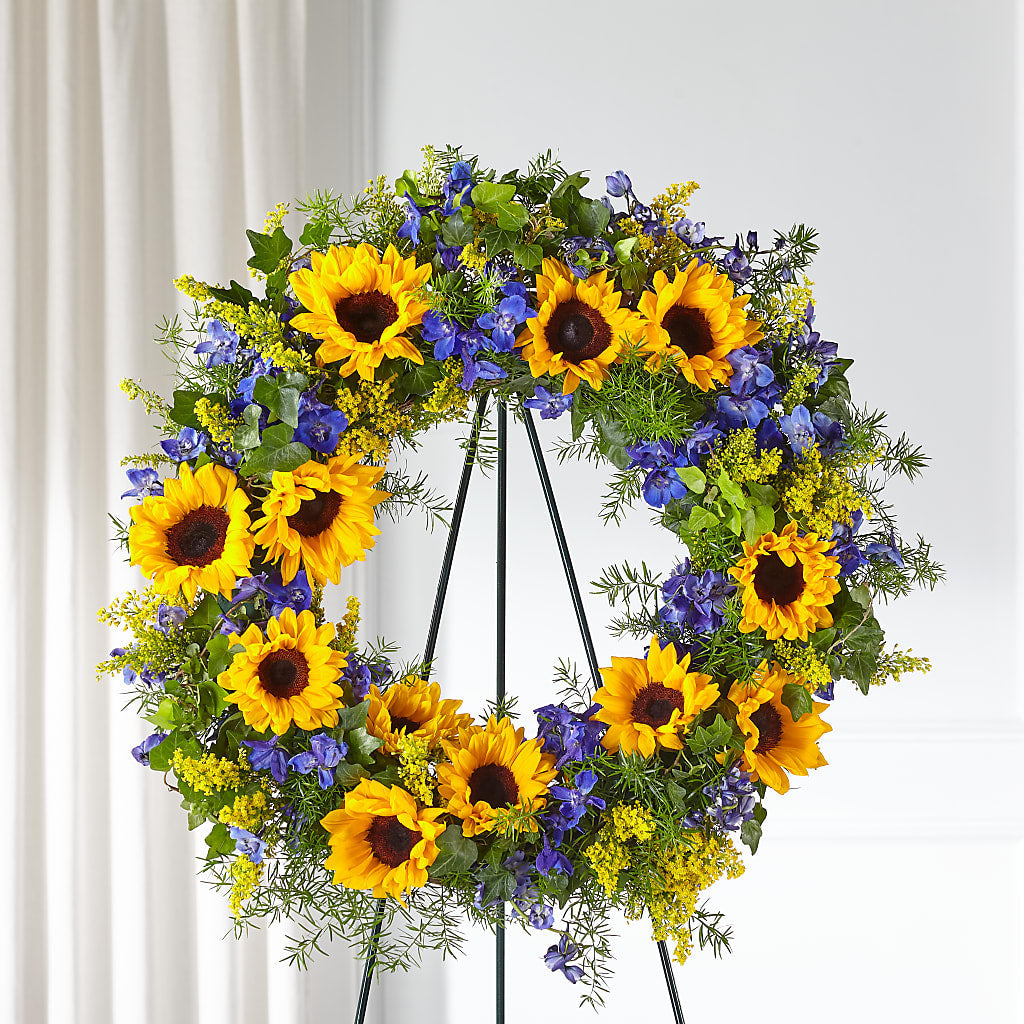 Bright Rays Wreath – The Surprise Bouquet, Lawrenceburg TN