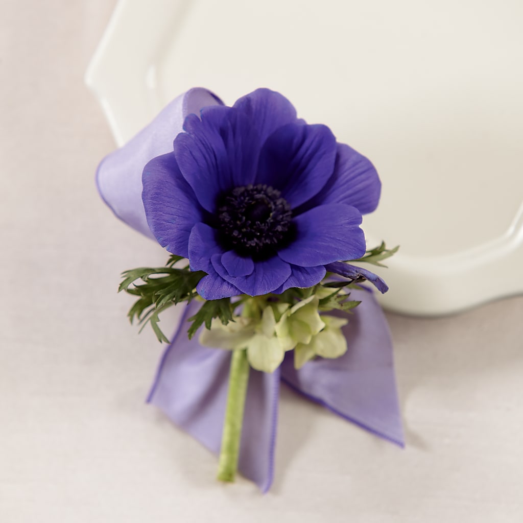 Purple Passion Boutonniere – The Surprise Bouquet, Lawrenceburg TN