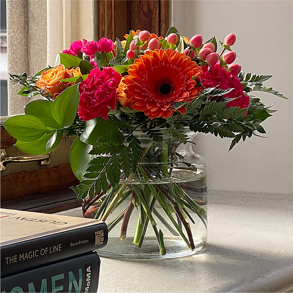 Fiesta Bouquet –  The Surprise Bouquet, Lawrenceburg TN