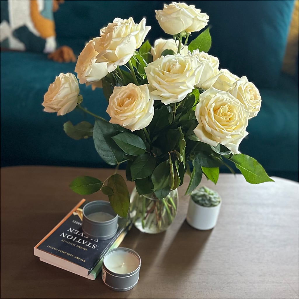 Long Stem Yellow Rose Bouquet –  The Surprise Bouquet, Lawrenceburg TN