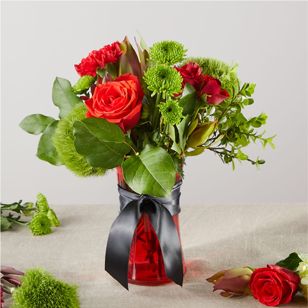 Heritage Kindle – A Florist Original –  The Surprise Bouquet, Lawrenceburg TN