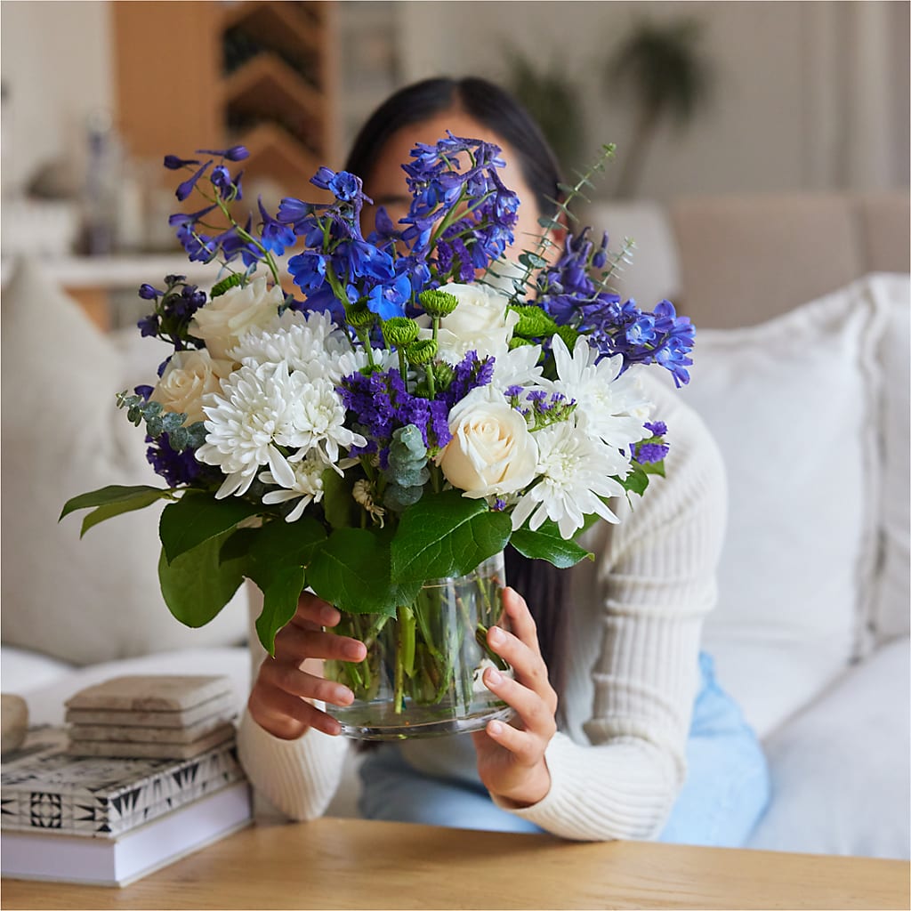 Cerulean Waves Bouquet –  The Surprise Bouquet, Lawrenceburg TN