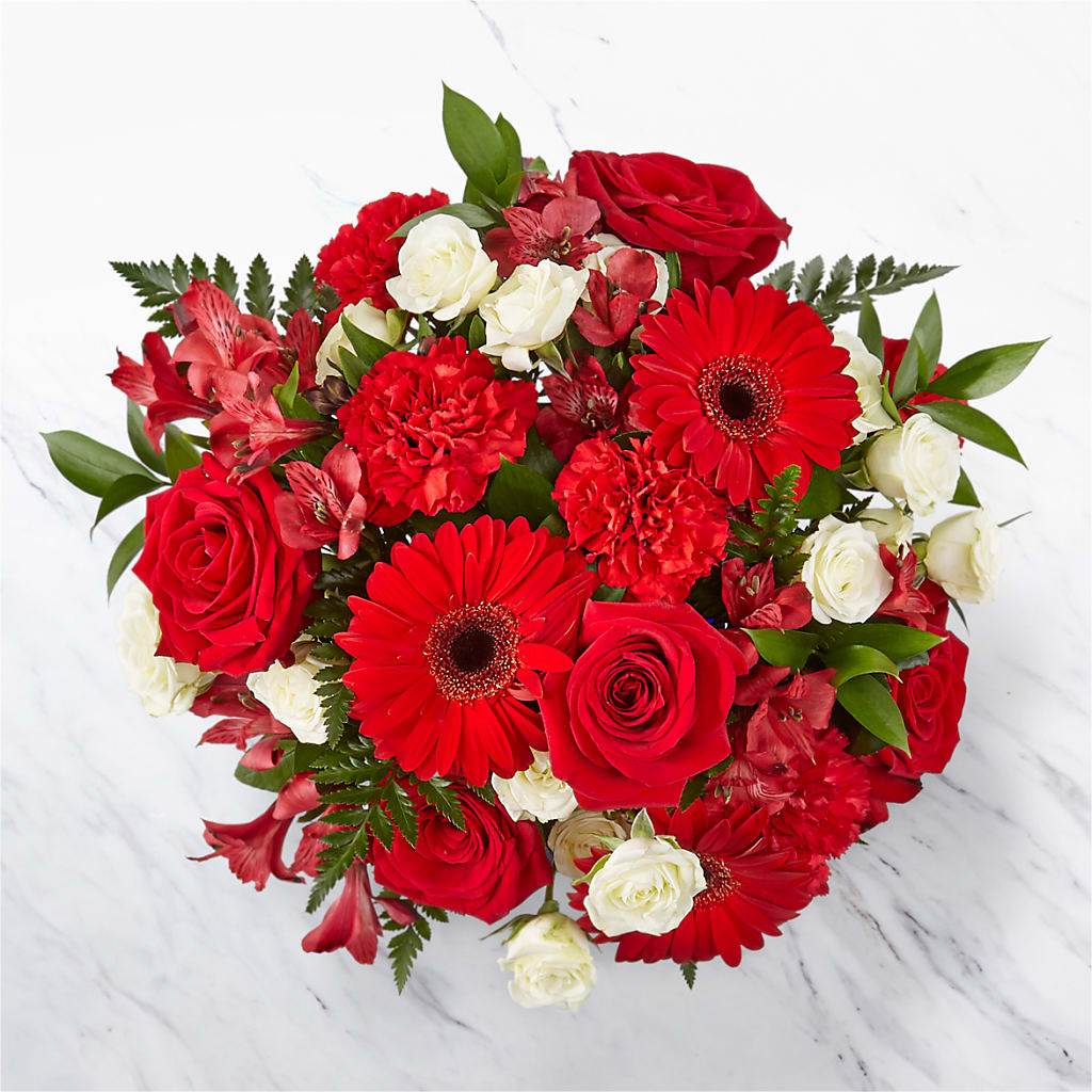 Hearts Embrace Bouquet –  The Surprise Bouquet, Lawrenceburg TN