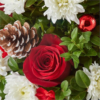 Let It Snow Tree –  The Surprise Bouquet, Lawrenceburg TN