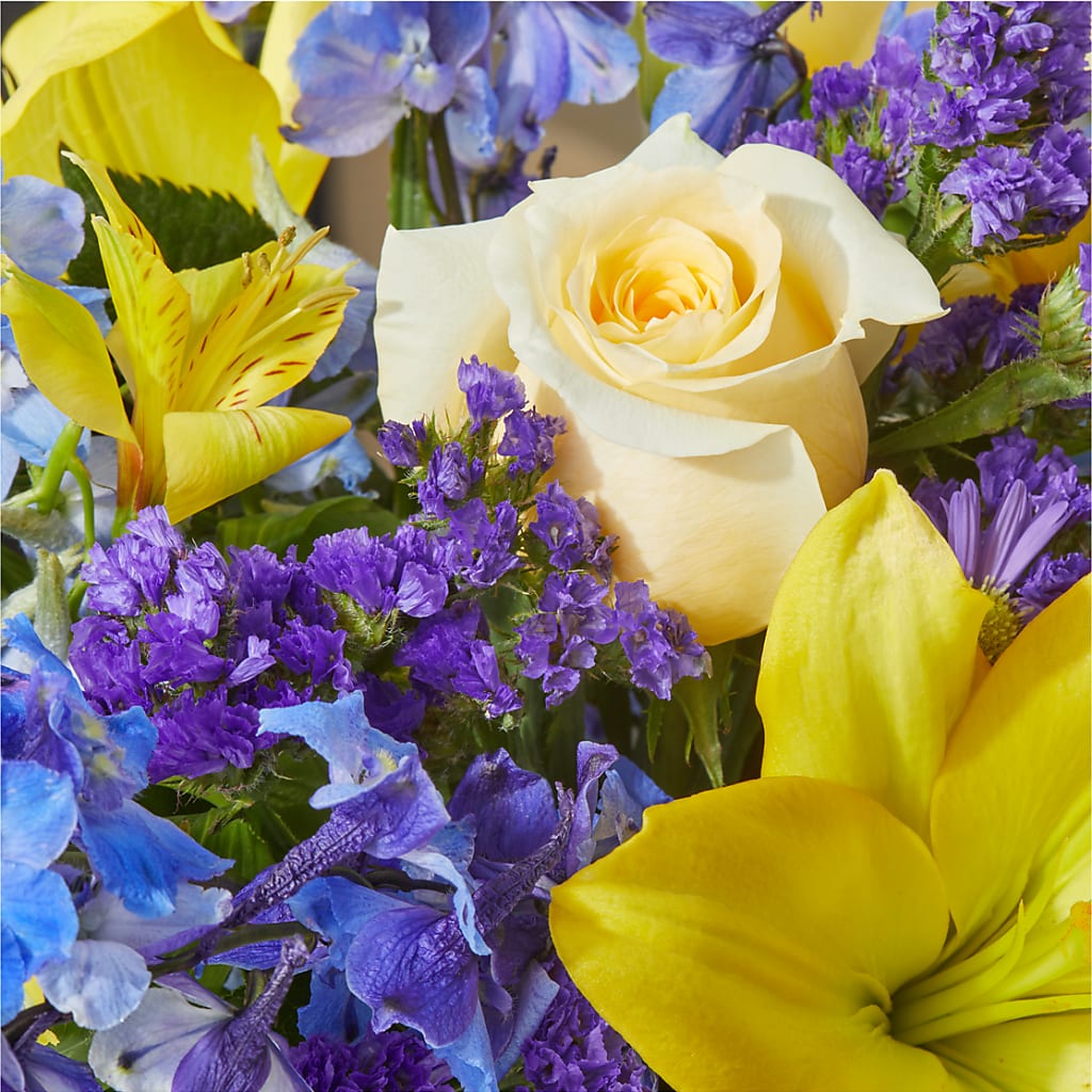 Limoncello Bouquet –  The Surprise Bouquet, Lawrenceburg TN