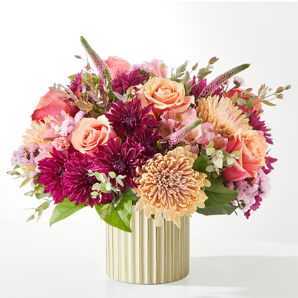 Berry Cobbler Bouquet with Ivory Vase –  The Surprise Bouquet, Lawrenceburg TN
