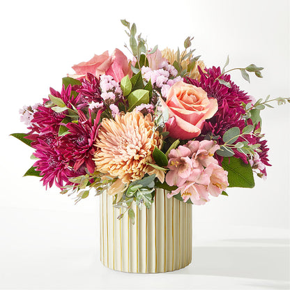 Berry Cobbler Bouquet with Ivory Vase –  The Surprise Bouquet, Lawrenceburg TN