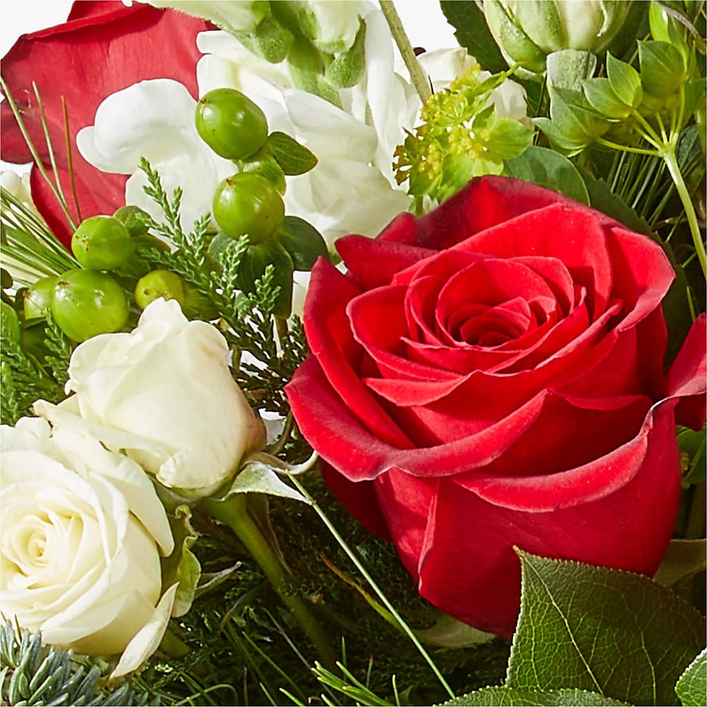 Deck the Halls Bouquet –  The Surprise Bouquet, Lawrenceburg TN