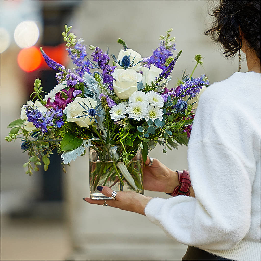 Shooting Star Bouquet –  The Surprise Bouquet, Lawrenceburg TN